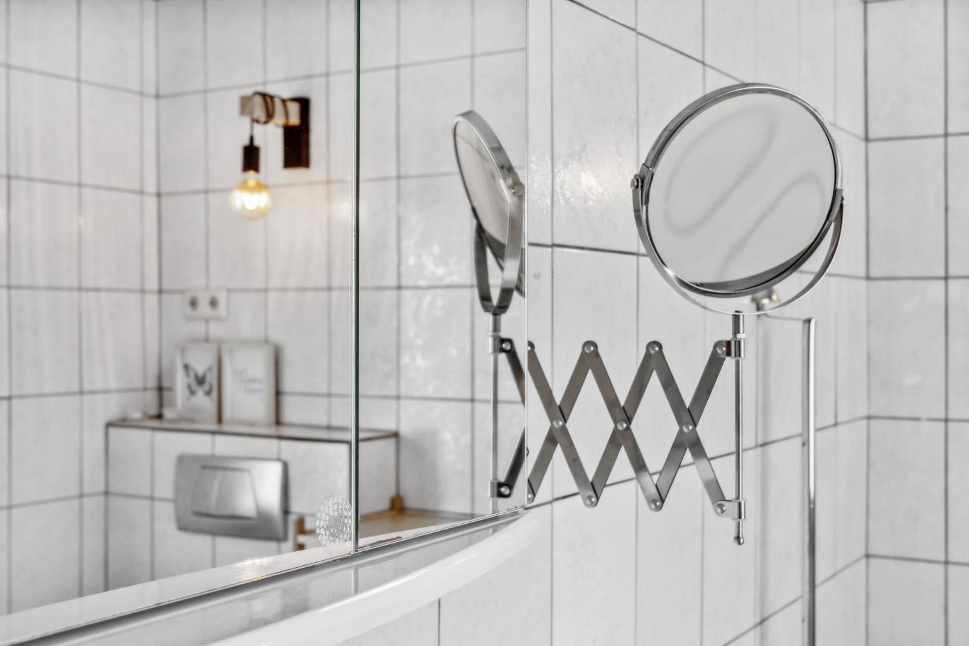 Gemuetliche & Charmante Wohnung Lahnstein Bagian luar foto